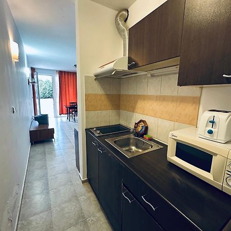 Stella Udacha Apartments & Studios Napospart Kültér fotó